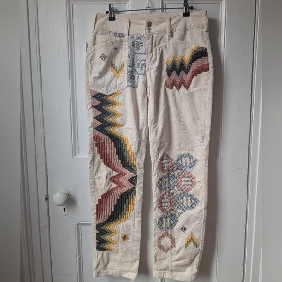 NWT Anthropologie Pilcro Corduroy Embroidered Pants - Size 26 - Picture 2 of 10